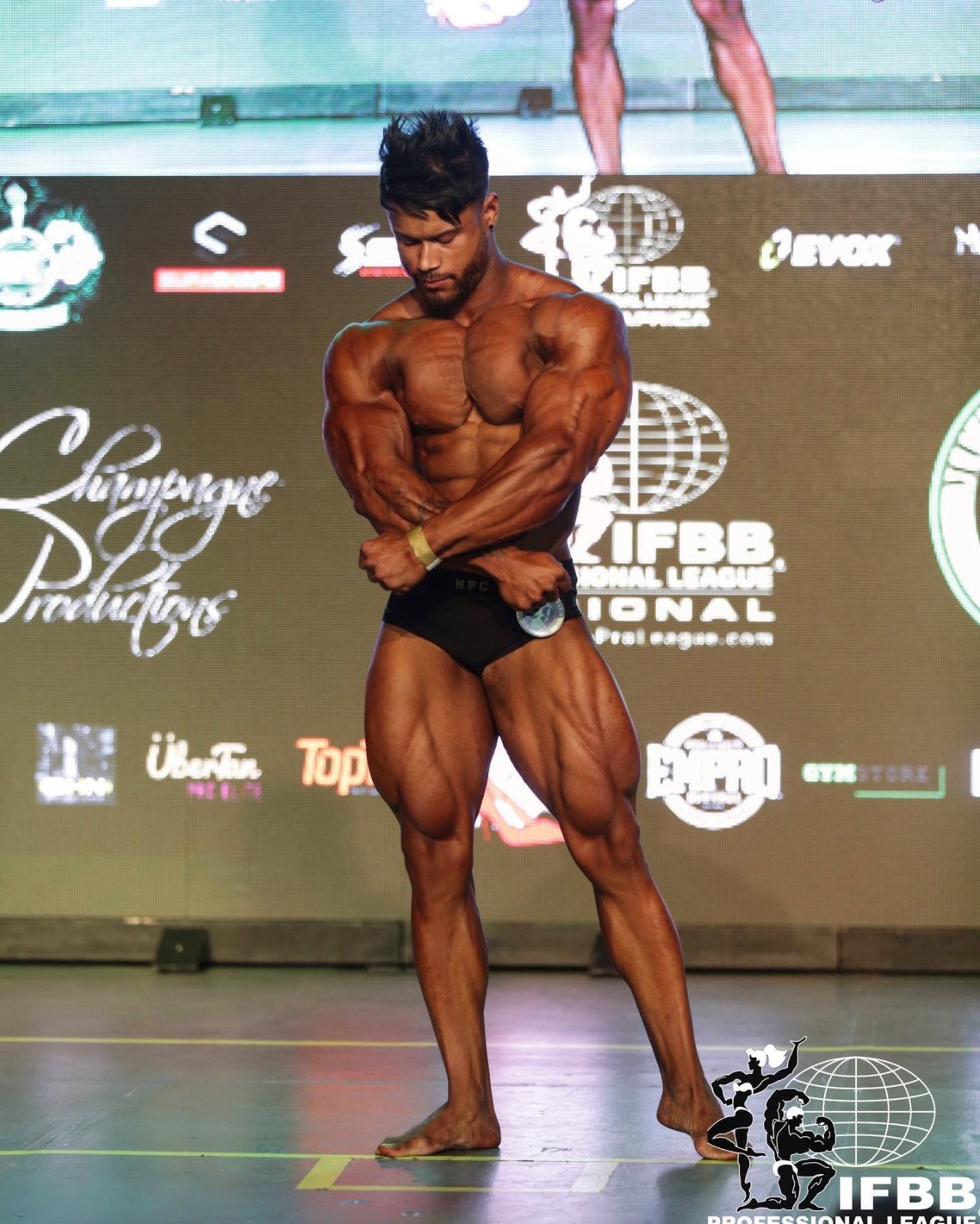 2019 NPC Classic Physique – 2nd Place